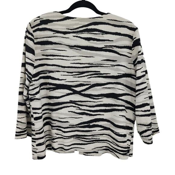 Chico's Blazer Size 2 White Twill Black Gray Tiger Cotton Scoop Career Luncheon - Picture 3 of 12